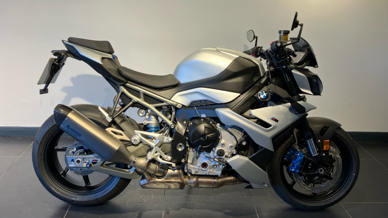 BMW M 1000 R (25MY)